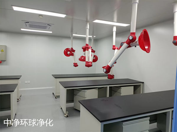 萬級(jí)實(shí)驗(yàn)室通風(fēng)系統(tǒng)